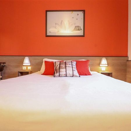 Ace Hotel Travel Athee Sur Cher Exterior photo